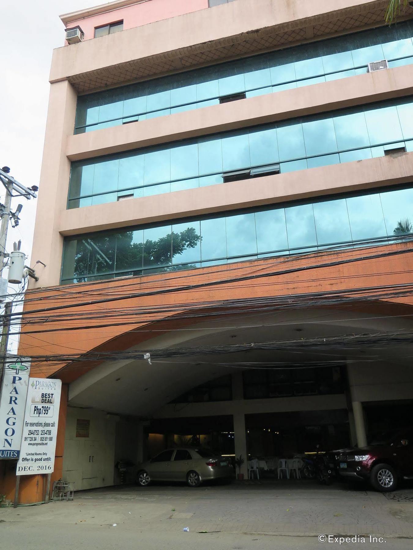 Paragon Suites Cebu Eksteriør billede